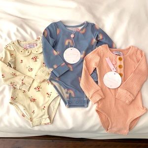 Sweet Honey 12 month bodysuits 3